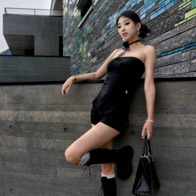黑白模特
