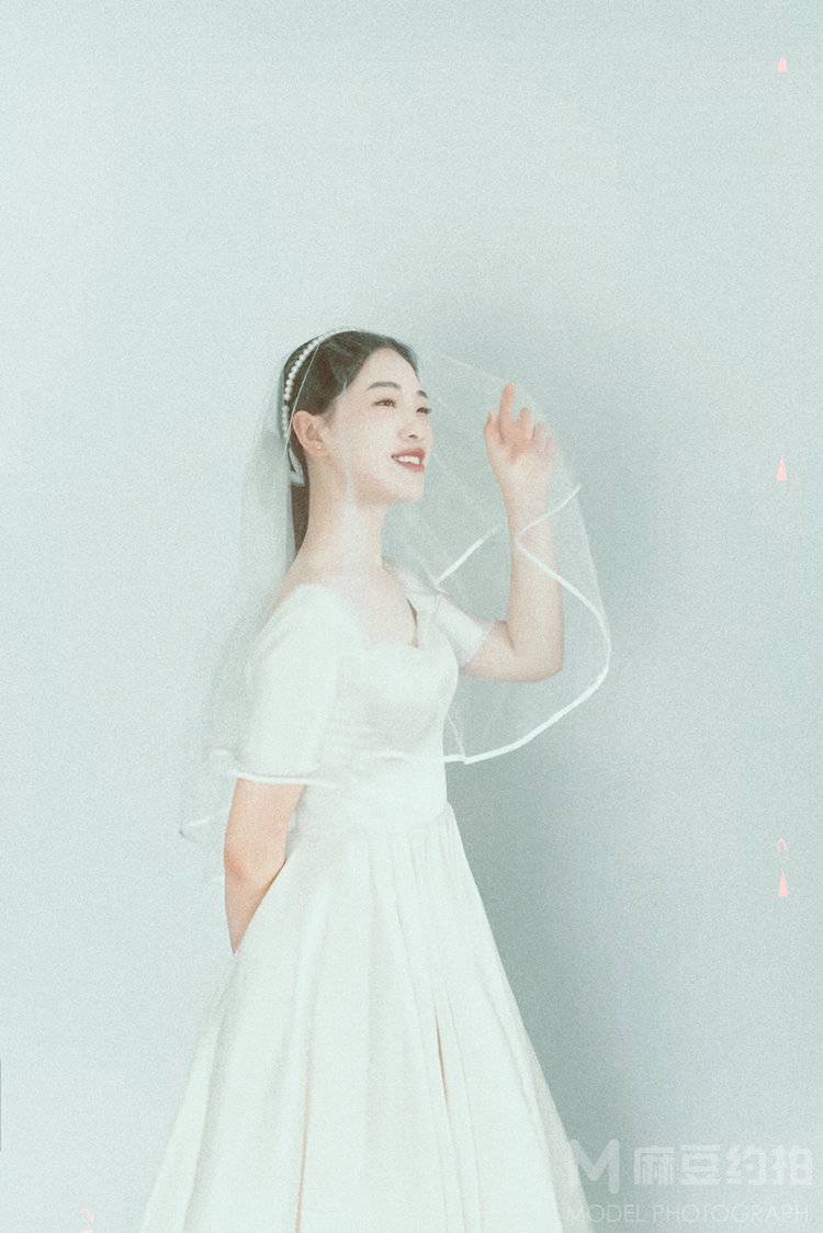 黑白模特