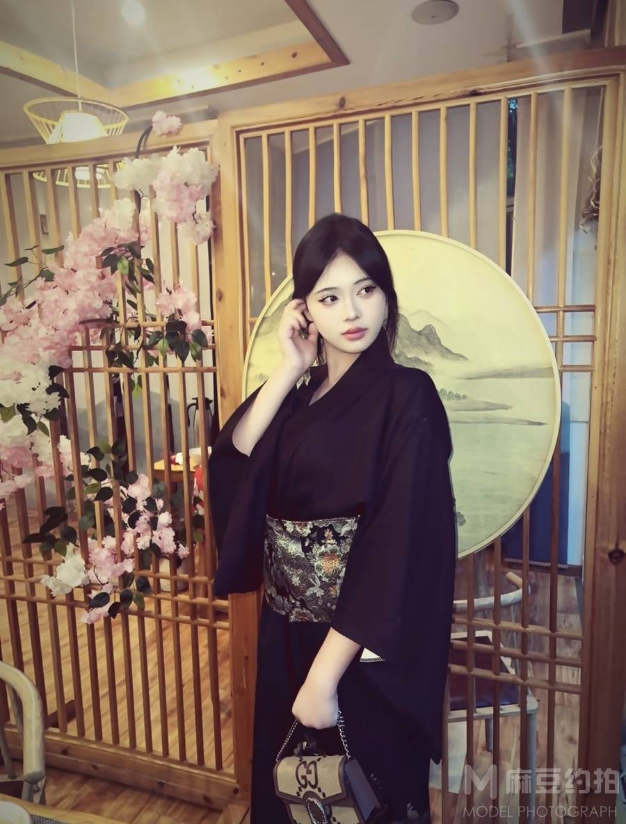 和服模特