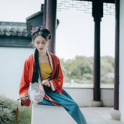汉服模特