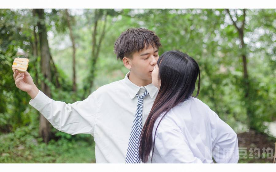 情侣模特