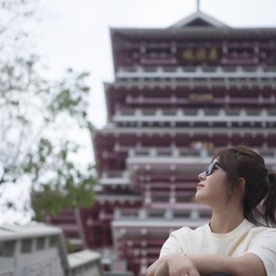 清新模特