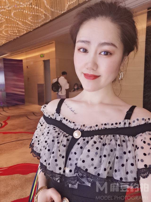 时尚模特