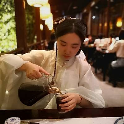 汉服模特