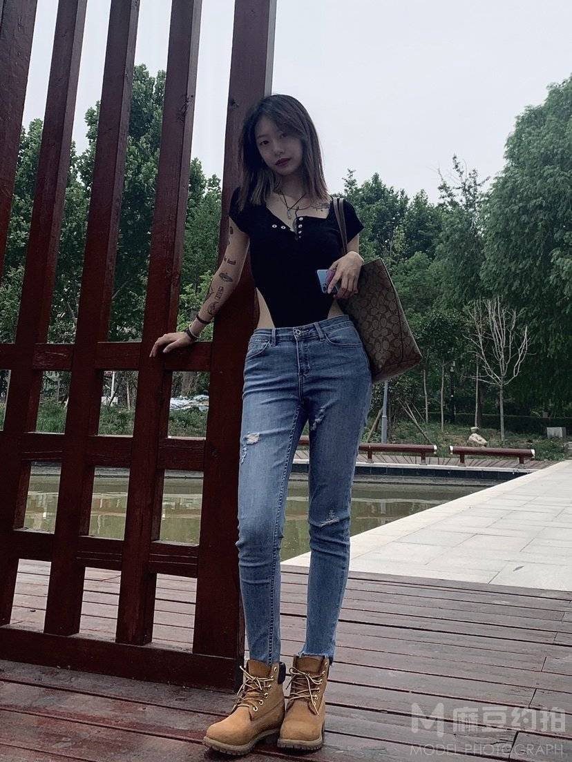 暗黑模特