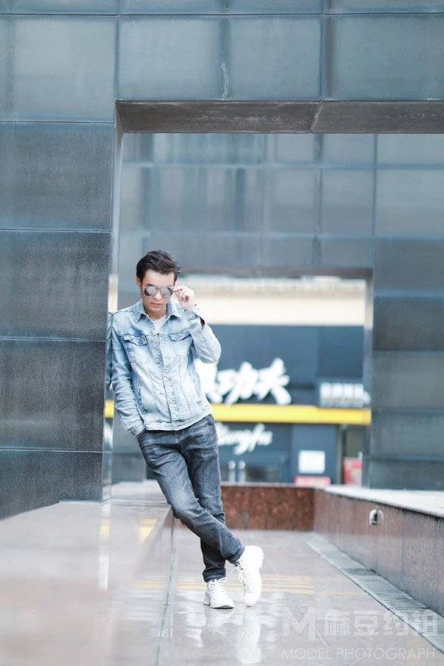 商务模特