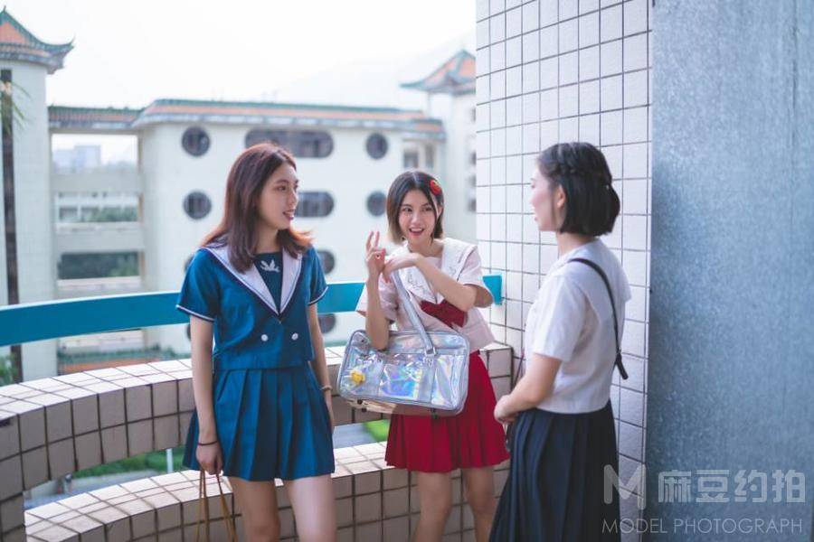 校园模特