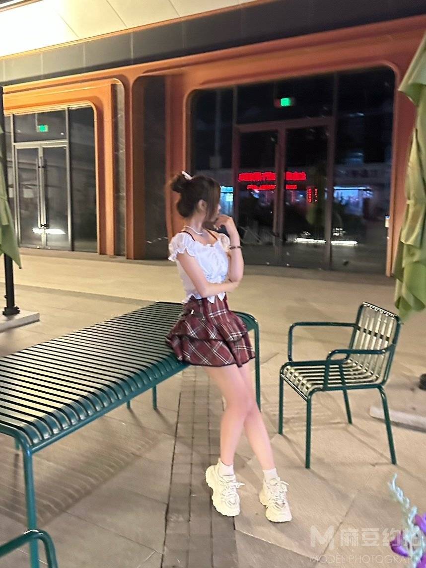 校园模特