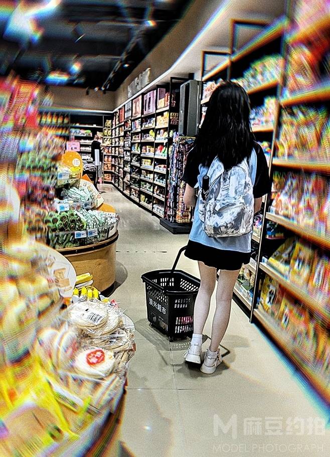 校园模特