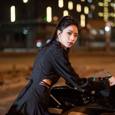 夜景模特