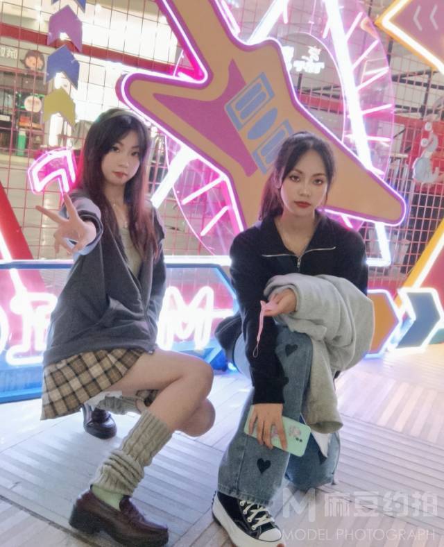 夜景模特