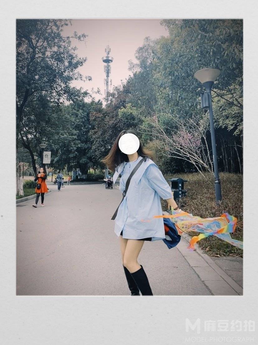 校园模特