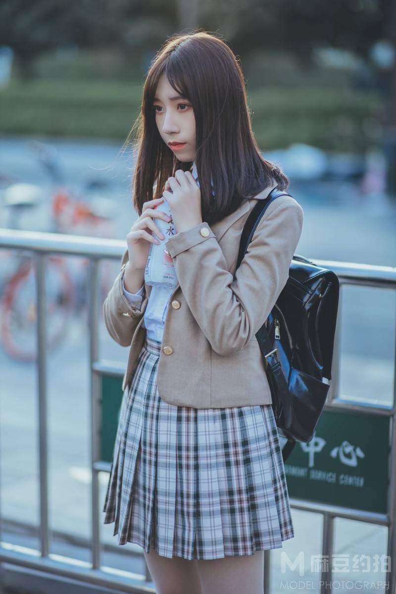 校园模特
