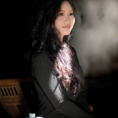 黑白模特