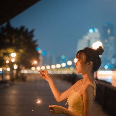 夜景模特