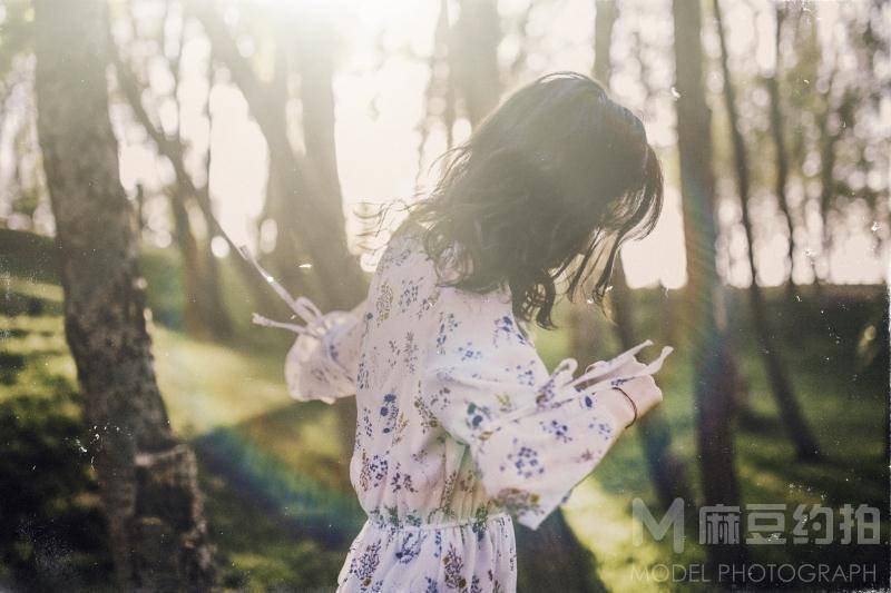胶片模特