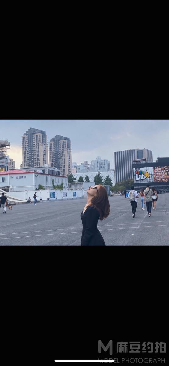 清新模特