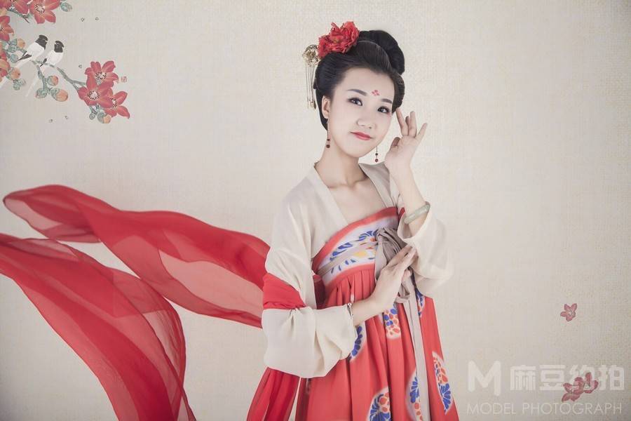 民国模特