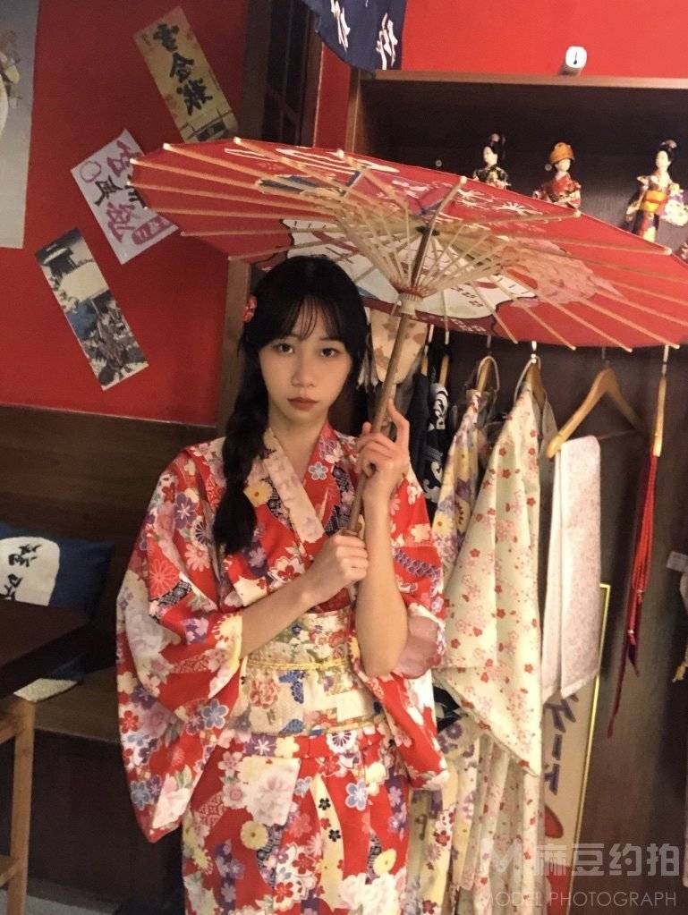 和服模特