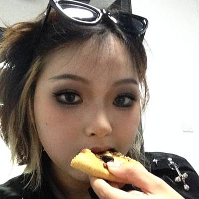 暗黑模特