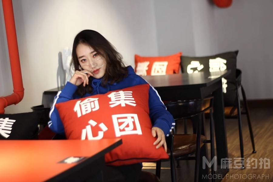 纪实模特