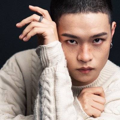 黑白模特