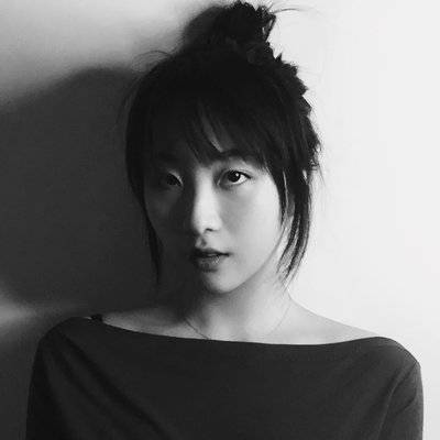 黑白模特