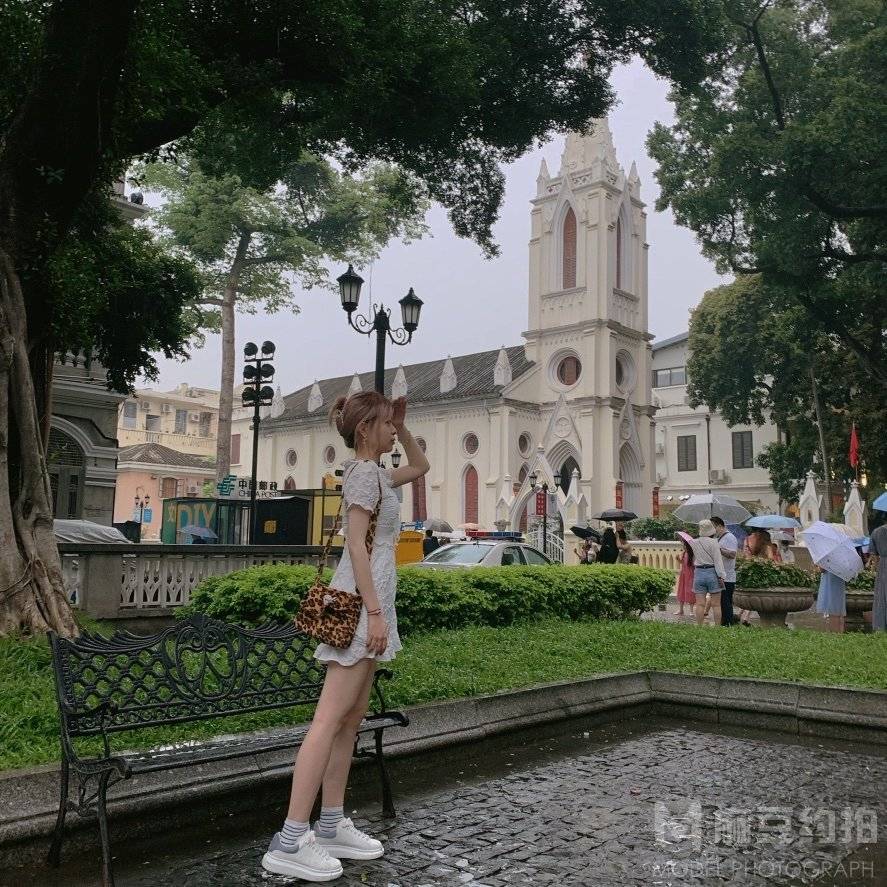 清新模特
