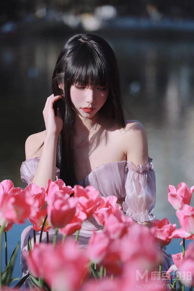 胶片模特