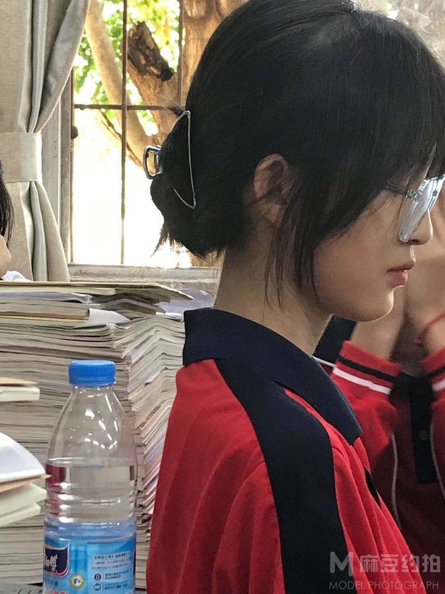 商务模特