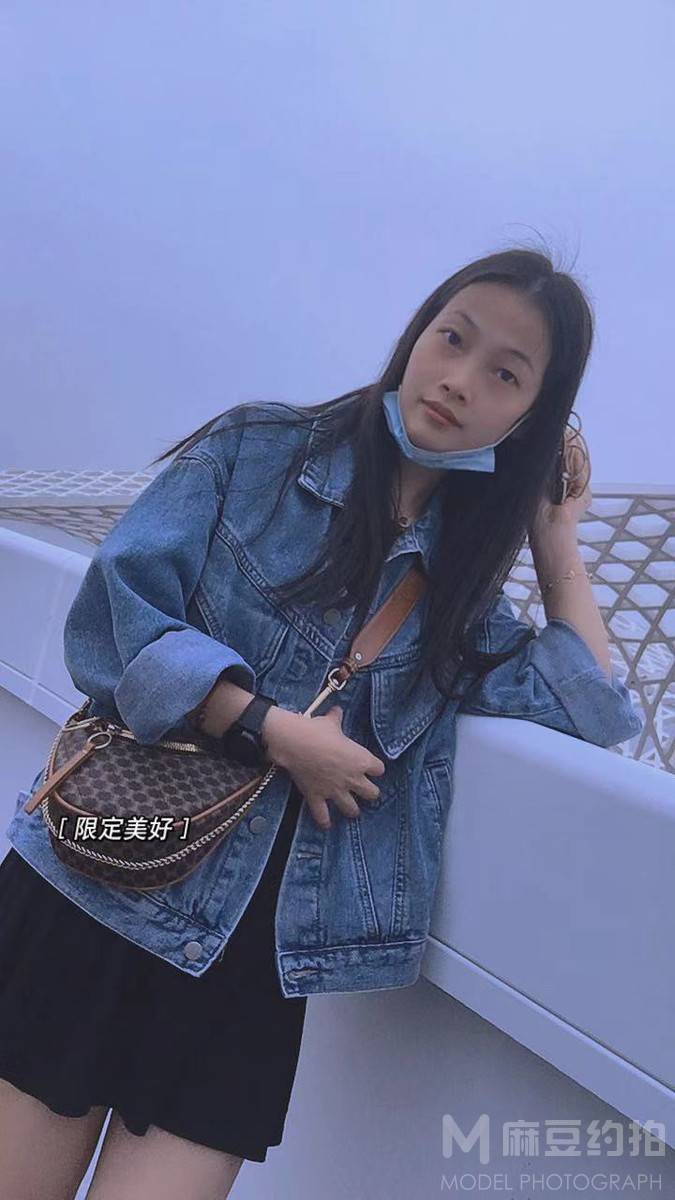 纪实模特