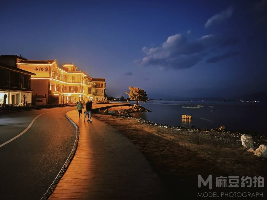 夜景模特