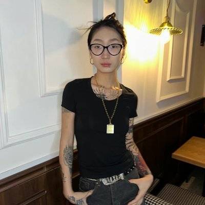 暗黑模特