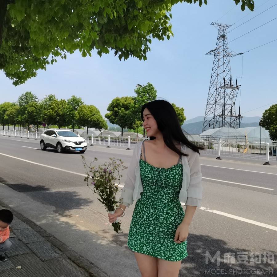 清新模特