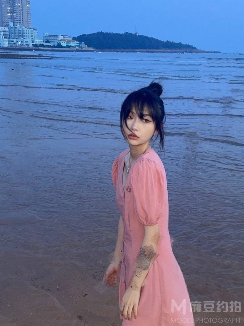 胶片模特