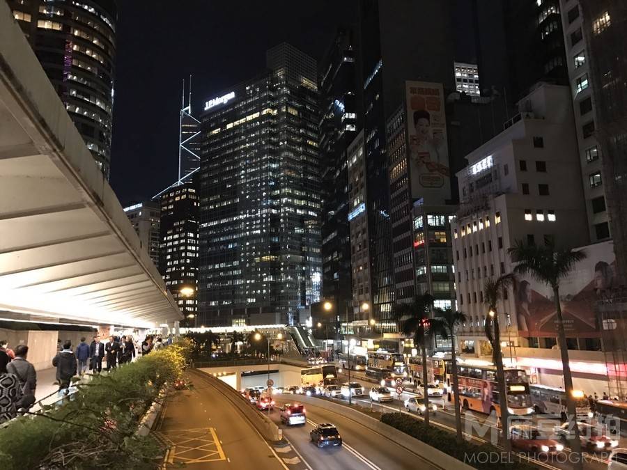 夜景模特