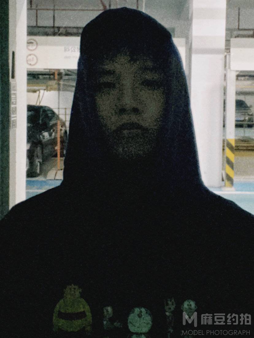 胶片模特