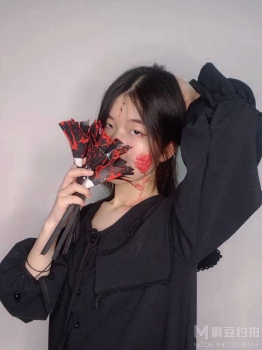 暗黑模特