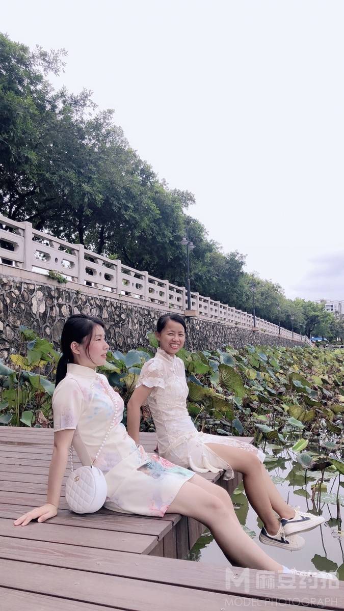 民国模特