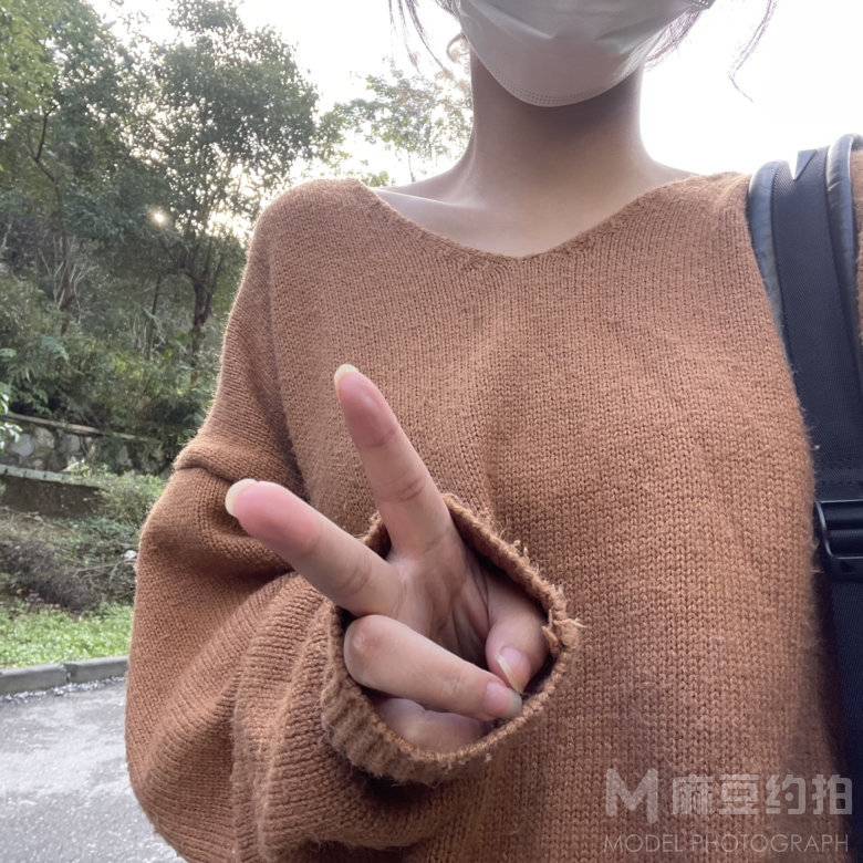 黑白模特