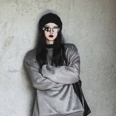 黑白模特