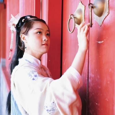 汉服模特