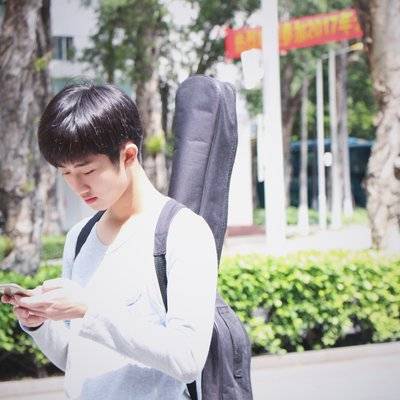 校园模特