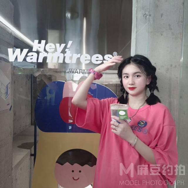 校园模特