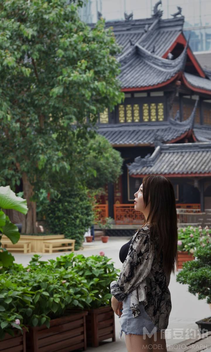 暗黑模特