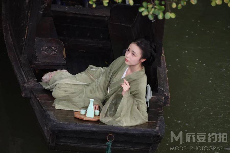 民国模特