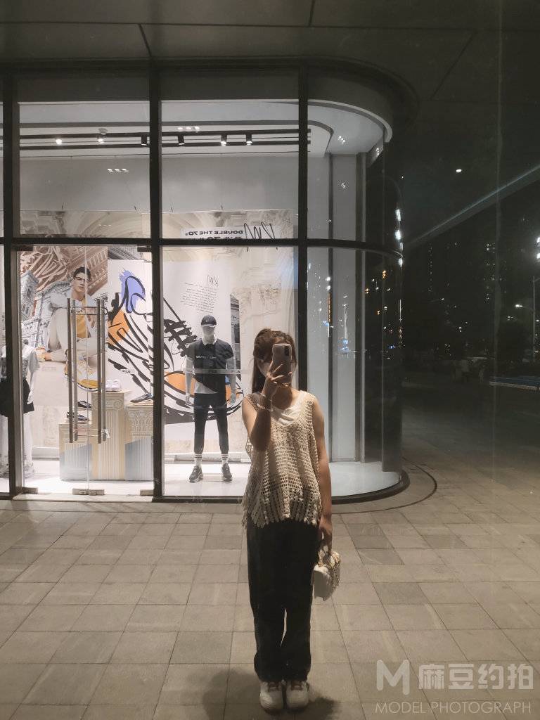 情侣模特