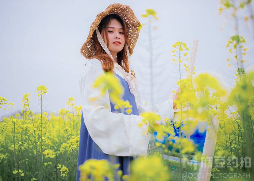 校园模特