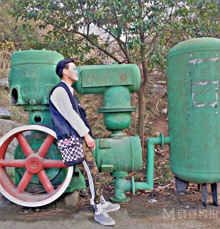 黑白模特