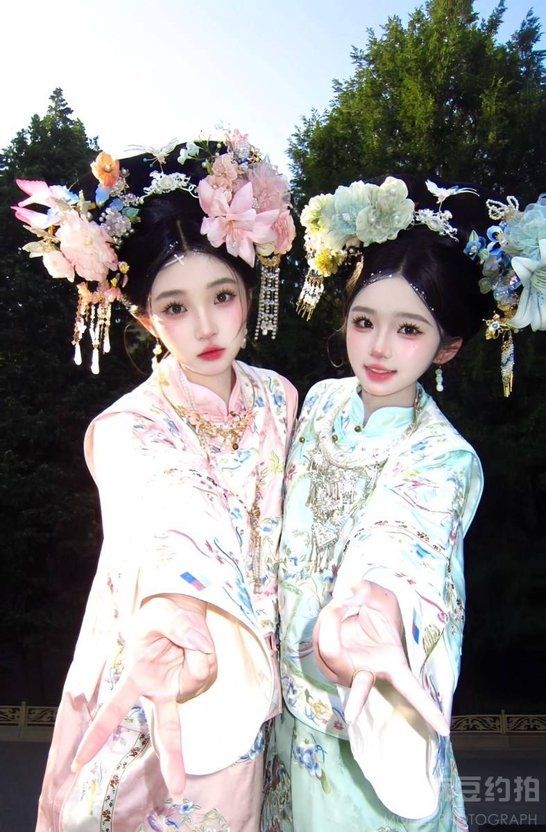 汉服模特